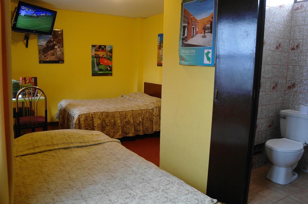 Hostal Iquique Lima Exterior foto