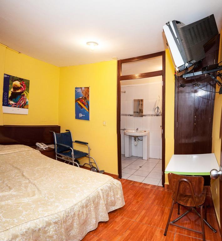Hostal Iquique Lima Exterior foto